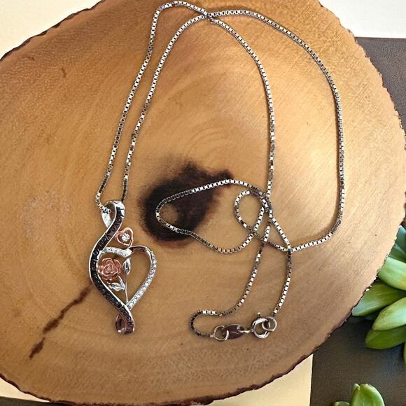 I Love You To The Moon And Back Rose Heart Sterling Silver Necklace - Picture 7 of 7